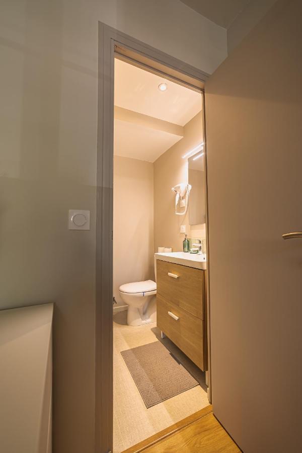 Le Palm Appartement Elegant & Design En Bord Riviere Collobrières Exterior foto
